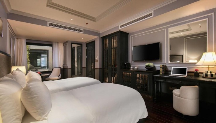 HOT! HIẾM HOI! KHÁCH SẠN 5* MẶT PHỐ ĐÌNH NGANG HOÀN KIẾM VỊ TRÍ KIM CƯƠNG ĐẲNG CẤP HOÀN HẢO 176m2 x 10T. MT 8m, 190 tỷ